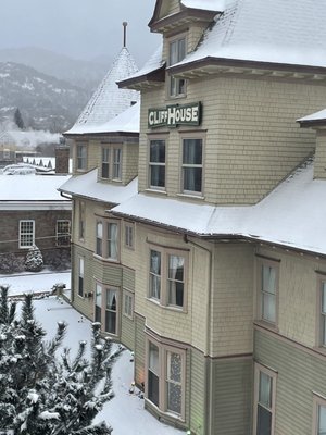 The Cliff House at Pikes Peak by null