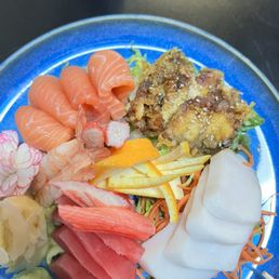 Sashimi's are fresh Sashimi's are fresh