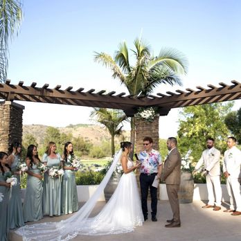 Fallbrook Estate by Wedgewood Weddings - Venues & Event Spaces Near Me - Fallbrook, California
