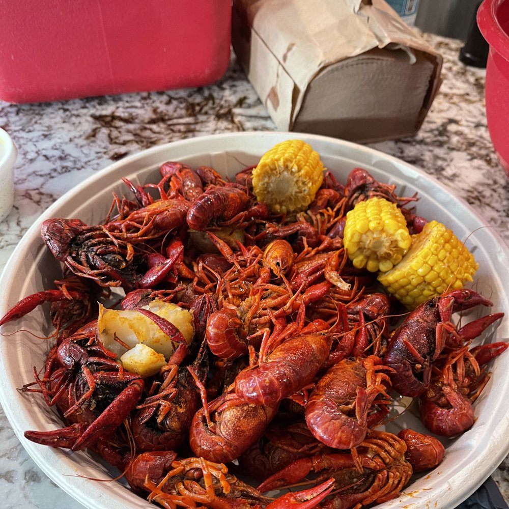 Texas Crawfish - a bowl of crawfish and corn - Food Trucks Near Me - Spring, Texas Texas Crawfish - a bowl of crawfish and corn - Food Trucks Near Me - Spring, Texas