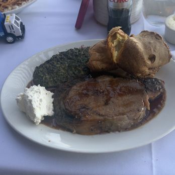 Summit House - Summit Cut Roast Prime Ribs of Beef - Steakhouses Near Me - Fullerton, California