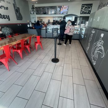 Mariachi Bakery - Inside - Bakeries Near Me - Downey, California Mariachi Bakery - Inside - Bakeries Near Me - Downey, California