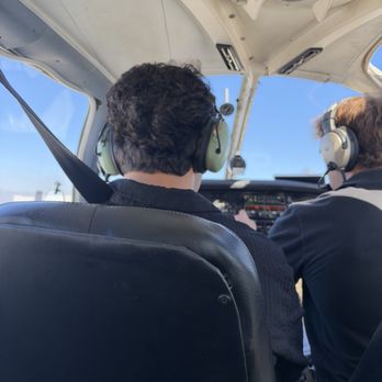 Essence Flight Academy - Flight Instruction Near Me - Van Nuys, California Essence Flight Academy - Flight Instruction Near Me - Van Nuys, California