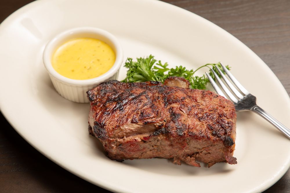 PLAZA III STEAKHOUSE CLOSED Updated September 2024 49 Photos & 51