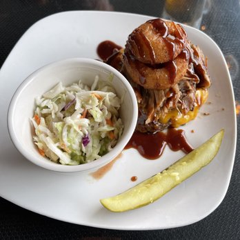 Sonora Brewing - BBQ Burger Sans Roll - Breweries Near Me - Sonora, California