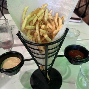 The Tasting Room - Garlic Pommes Frittes - Tapas/Small Plates Near Me - New Orleans, Louisiana The Tasting Room - Garlic Pommes Frittes - Tapas/Small Plates Near Me - New Orleans, Louisiana