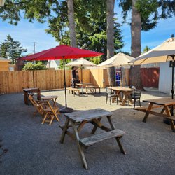 Replicant Bar & Bottle Shop - patio