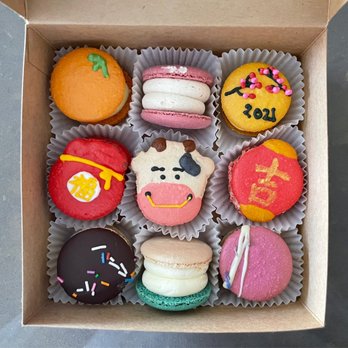 The Social Blend - Lunar New Year box - Coffee & Tea Near Me - Toronto, Ontario The Social Blend - Lunar New Year box - Coffee & Tea Near Me - Toronto, Ontario