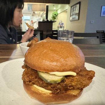 Saucy Bird - Chicken Shop Near Me - Los Angeles, California Saucy Bird - Chicken Shop Near Me - Los Angeles, California