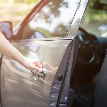 Beach Auto Road Service - Door unlock - Roadside Assistance Near Me - San Diego, California Beach Auto Road Service - Door unlock - Roadside Assistance Near Me - San Diego, California