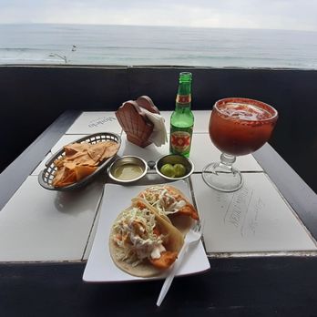 Mariscos Ruben's & Charlie's - Fish Tacos With Chips And Salsa - Seafood Near Me - Tijuana, BCN Mariscos Ruben's & Charlie's - Fish Tacos With Chips And Salsa - Seafood Near Me - Tijuana, BCN