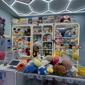 Clawzania - Arcades Near Me - Carrollton, Texas