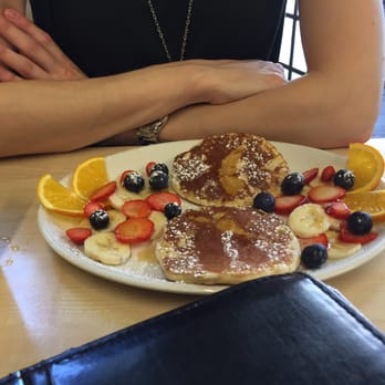 E Pellicci - American style pancakes - Italian Near Me - London, XGL