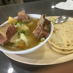 Nueva San Salvador - Beef and vegetable soup