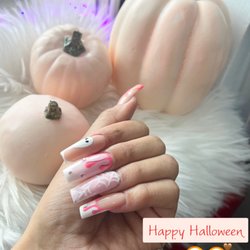 Quartz Nails Salon - #quartznailssalon #connecticutnails #hamdennails #hamdennailstech #hamdennailssalon #connecticutnailssalon #connecticutnailstech