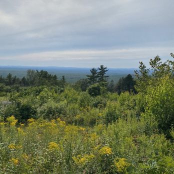 Mount Agamenticus Trail - One view - Hiking Near Me - York, Maine