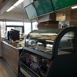 Hunter's - Counter service, the staff warm and friendly!