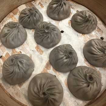 Paradise Dynasty - A4. Garlic Xiao Long Bao - Chinese Near Me - Glendale, California Paradise Dynasty - A4. Garlic Xiao Long Bao - Chinese Near Me - Glendale, California