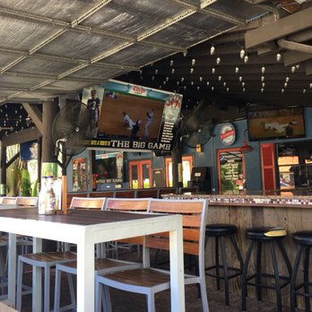 Lone Star - The bar area - Tex-Mex Near Me - George Town, CHE