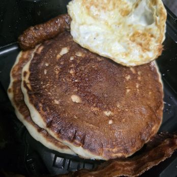 Denny's - American Near Me - Rialto, California