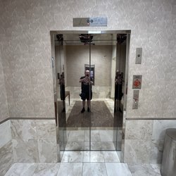 Dillard's - Dillard's St. Clair Square Elevator