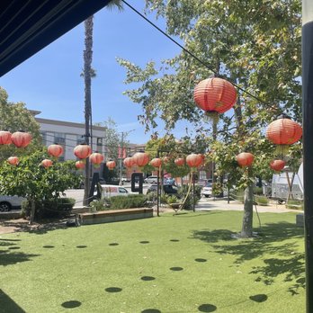 18 Folds - Outer courtyard - Dim Sum Near Me - Anaheim, California 18 Folds - Outer courtyard - Dim Sum Near Me - Anaheim, California