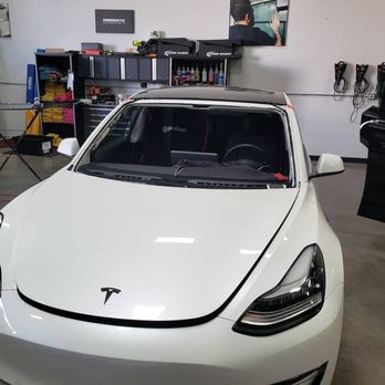 Yo Flo Auto Glass - Windshield Installation & Repair Near Me - Mesa, Arizona Yo Flo Auto Glass - Windshield Installation & Repair Near Me - Mesa, Arizona