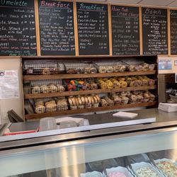 Lotsa Bagels - Counter