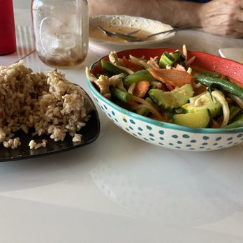 Top Thai Cuisine - Green chicken curry and brown rice - Thai Near Me - Richmond, California