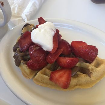 Cafe 222 - Nutella strawberry waffle - Breakfast & Brunch Near Me - San Diego, California