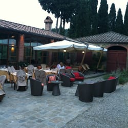 La Torre - Patio dining