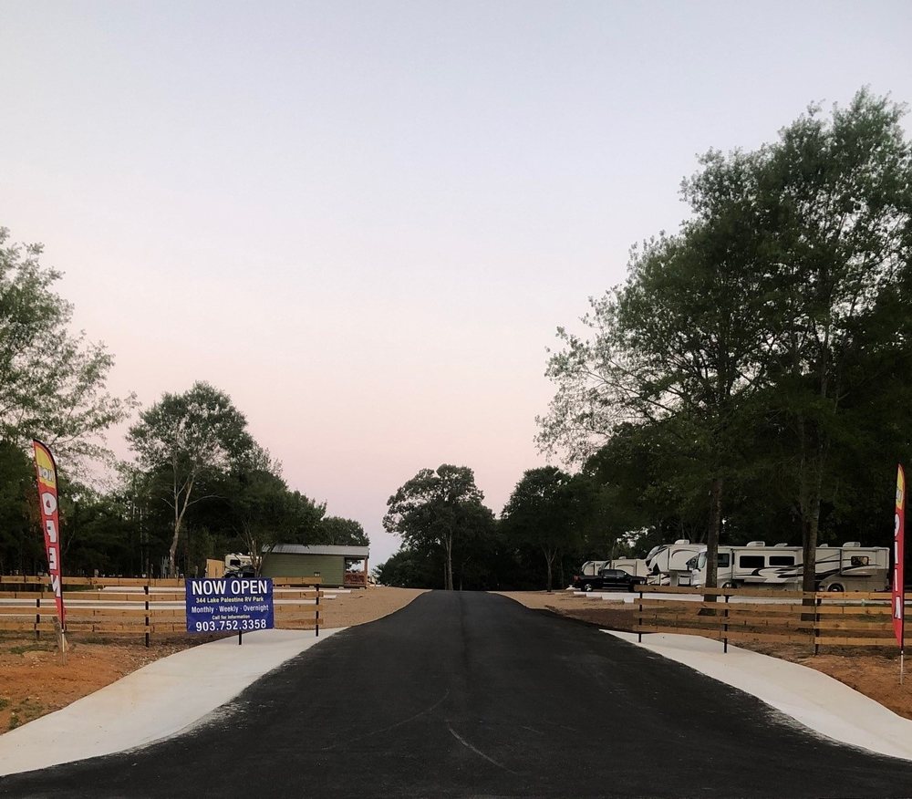 344 LAKE PALESTINE RV PARK 17687 Fm 344, Flint, Texas RV Parks