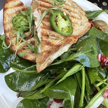 Urth Caffé-Pasadena - Panini El Diablo - Cafes Near Me - Pasadena, California