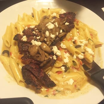 Affy's Premium Grill - We had salsa and chips, Poutine, jalapeno steak pasta, NYC style steak, Hawain short ribs, mashed potato, baked potato - Steakhouses Near Me - Brooklyn, New York
