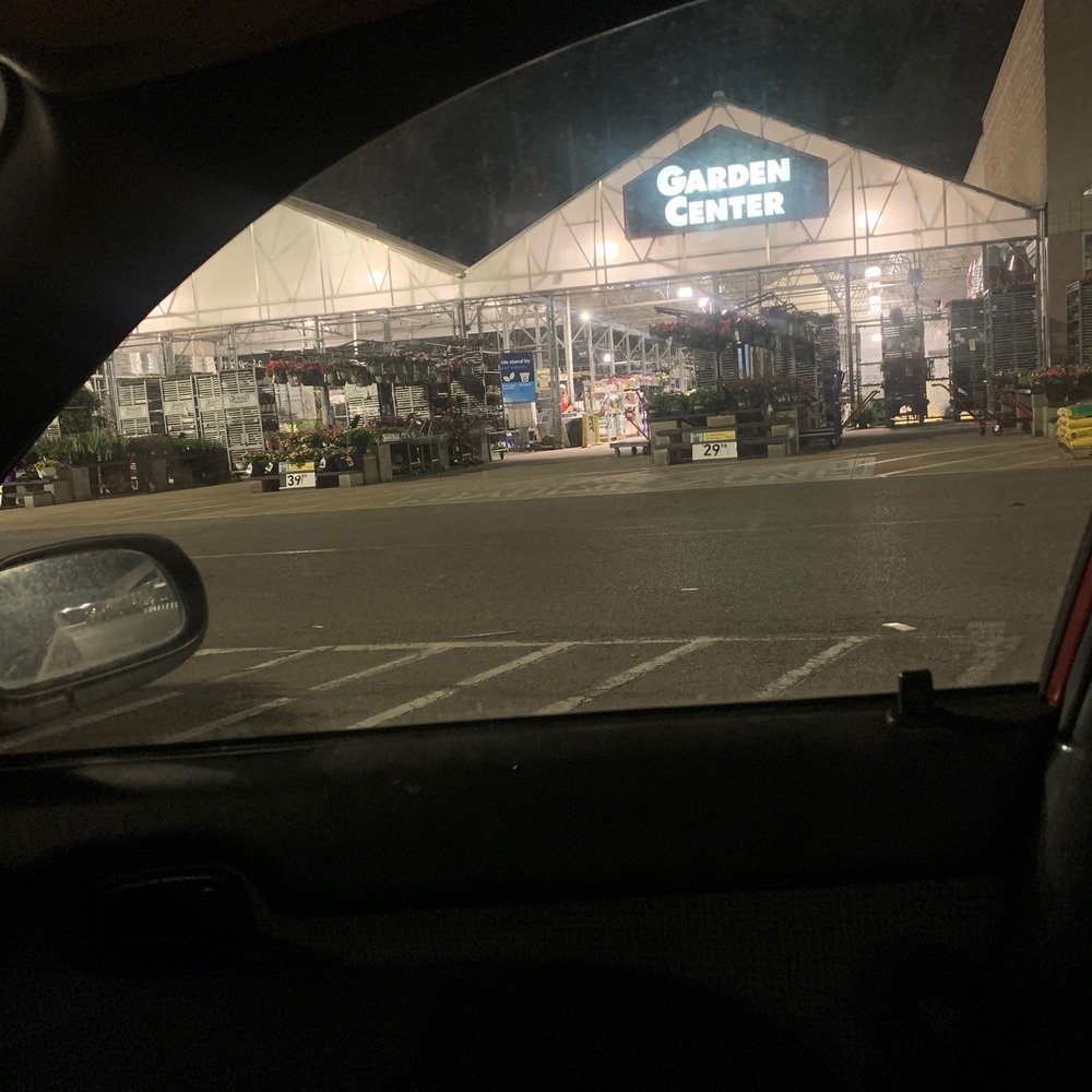 Lowe's Home Improvement - Lowes garden center has many beautiful flowers to choose from right now! - Hardware Stores Near Me - Oxford, Alabama Lowe's Home Improvement - Lowes garden center has many beautiful flowers to choose from right now! - Hardware Stores Near Me - Oxford, Alabama