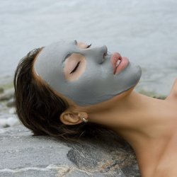 GLO Skin Spa - Anti-Acne Facials