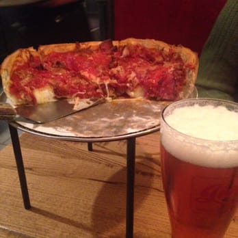 Giordano's - Meat pie deep dish with draft blue moon - Pizza Near Me - Rosemont, Illinois
