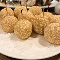 Luk Foo Cantonese Kitchen - Sesame balls