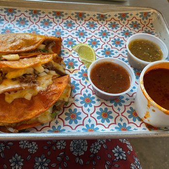 Muchachas - Mexican Near Me - Tampa, Florida