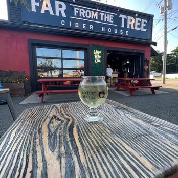 Far From The Tree Cider - Cideries Near Me - Salem, Massachusetts