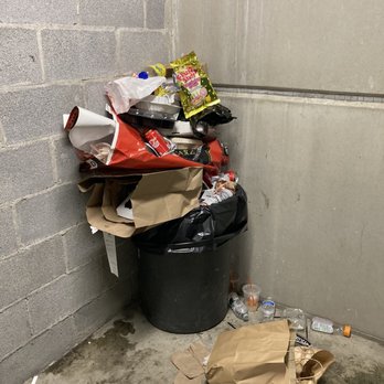 Courtyard by Marriott Edgewater NYC Area - More trash - Hotels Near Me - Edgewater, New Jersey Courtyard by Marriott Edgewater NYC Area - More trash - Hotels Near Me - Edgewater, New Jersey