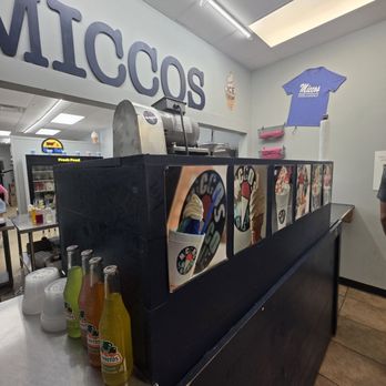 Miccos Sno Cones & Shakes - Front Counter - Desserts Near Me - Arlington , Tennessee