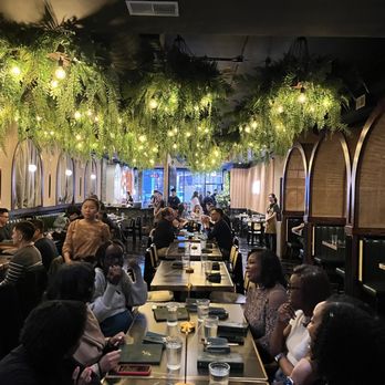 Siam Thai Eatery - Inside - Thai Near Me - Chicago, Illinois