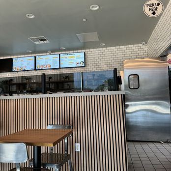 Saiga Vietnamese Eatery - Vietnamese Near Me - Orange, California