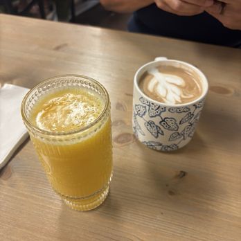 Rebel Hen Cafe - Drinks - Cafes Near Me - Lincoln, California Rebel Hen Cafe - Drinks - Cafes Near Me - Lincoln, California