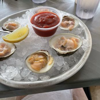 Island Beach Fish Company - Littleneck clams - Seafood Near Me - Seaside Park, New Jersey