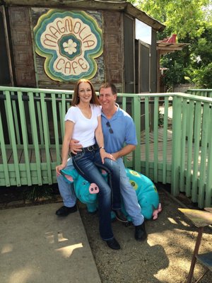 Magnolia Cafe by null