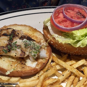 Brentwood Restaurant - Grouper sandwich - New American Near Me - Dallas, Texas Brentwood Restaurant - Grouper sandwich - New American Near Me - Dallas, Texas