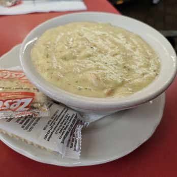 Hof's Hut Restaurant & Bakery - Brocoli Cheddar Soup - American Near Me - Long Beach, California Hof's Hut Restaurant & Bakery - Brocoli Cheddar Soup - American Near Me - Long Beach, California