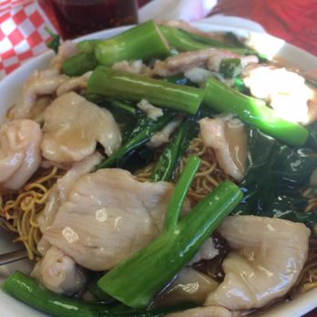 Ann's Congee - Chicken chow mein - Chinese Near Me - Vaughan, Ontario Ann's Congee - Chicken chow mein - Chinese Near Me - Vaughan, Ontario